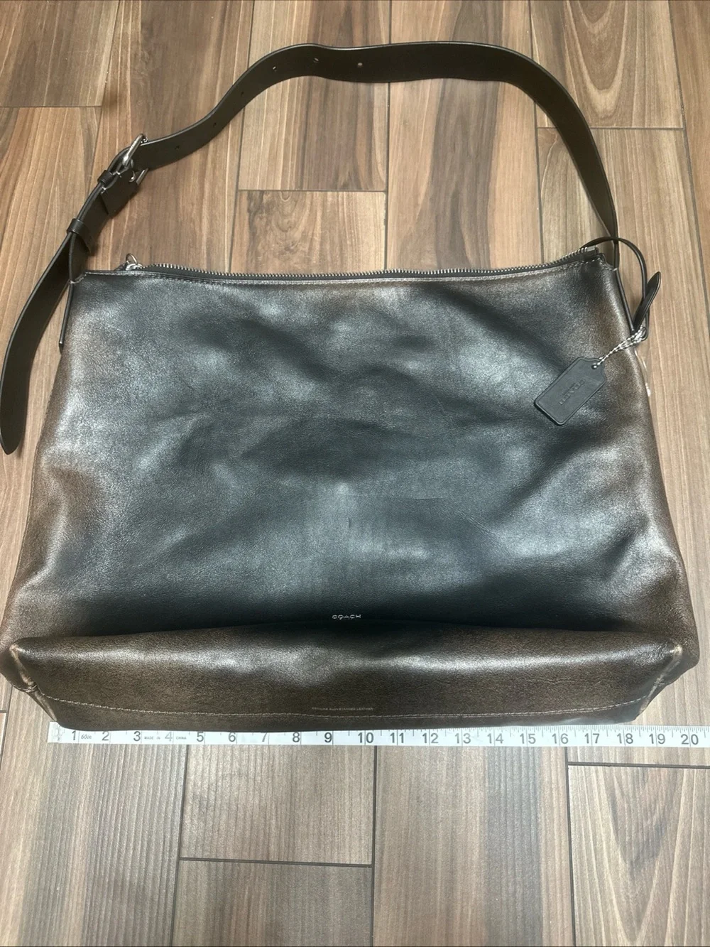 COACH Mott Messenger Bag In Loved Leather Black/Light Tan